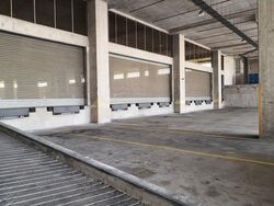 Gul Circle (D22), Warehouse #575445241